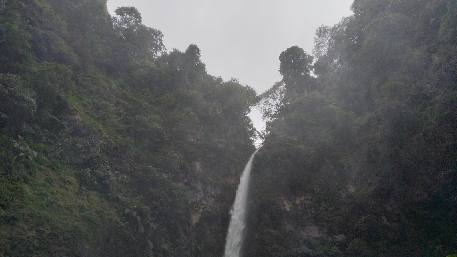 Air Terjun Coban Pelangi di Poncokusumo, Kabupaten Malang