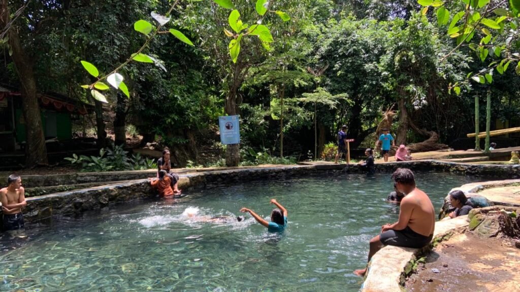 Gambar Kolam sumber Nyolo, (Sahwahita).