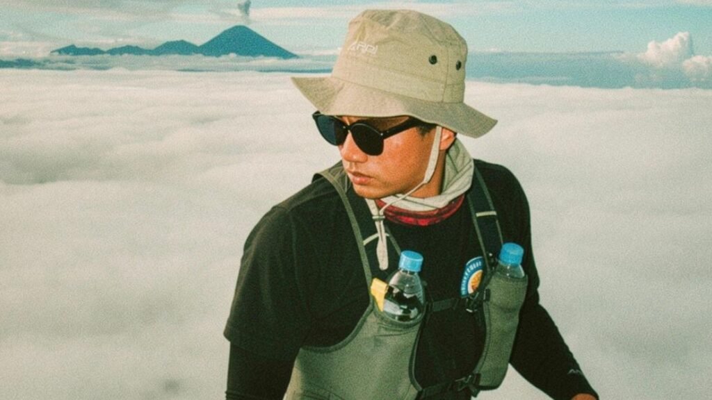 Naik Gunung tapi Tetap Stylish