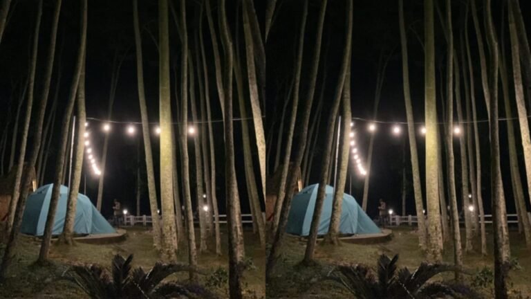 Suasana di Puncak Ratu ketika malam hari